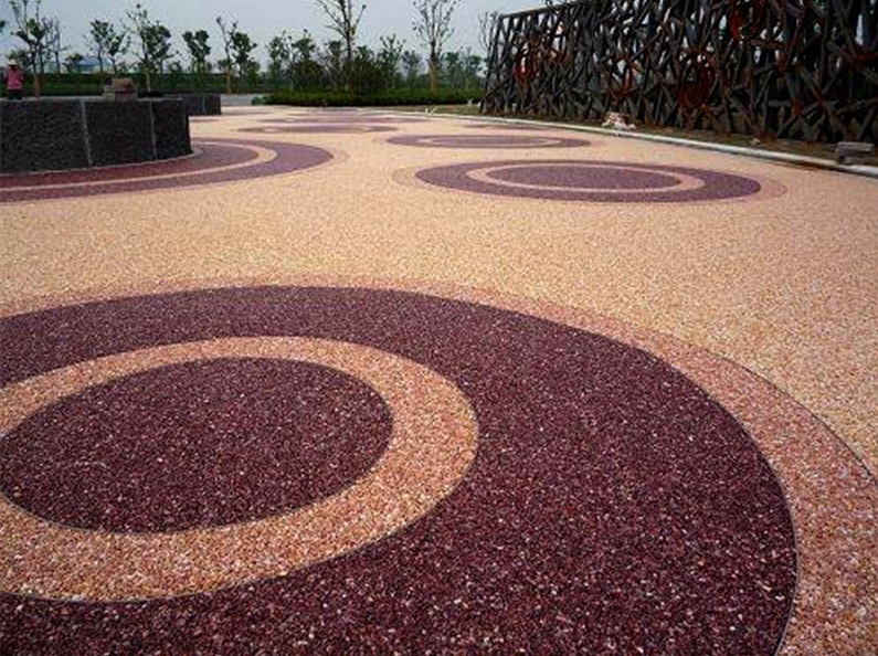 彩色透水混凝土的特點(diǎn)有哪些？